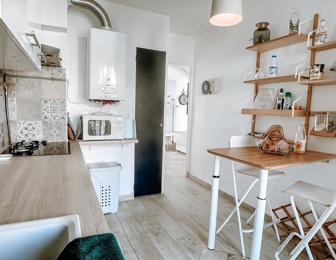 Appartement T3 Tout Confort A 500M De La Mer Saint-Cyr-sur-Mer Kültér fotó